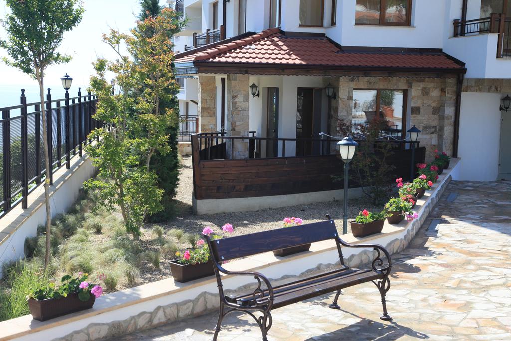 SIRENA_HOTEL_BYALA_BULGARIA_AIR_TOUR_TRAVEL 